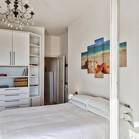 Homey Seaview Apartment By Wonderful Italy Генуа Екстериор снимка