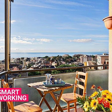 Homey Seaview Apartment By Wonderful Italy Генуа Екстериор снимка