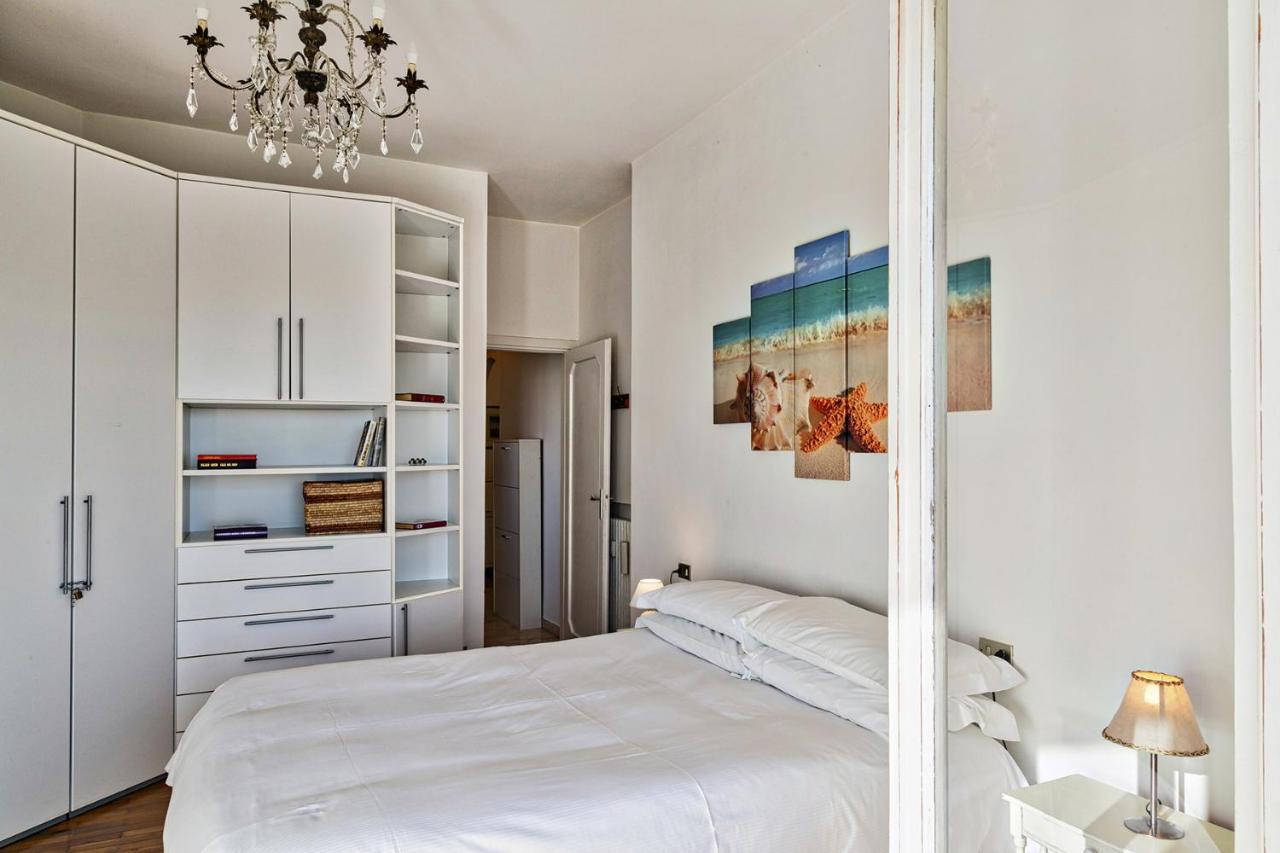 Homey Seaview Apartment By Wonderful Italy Генуа Екстериор снимка