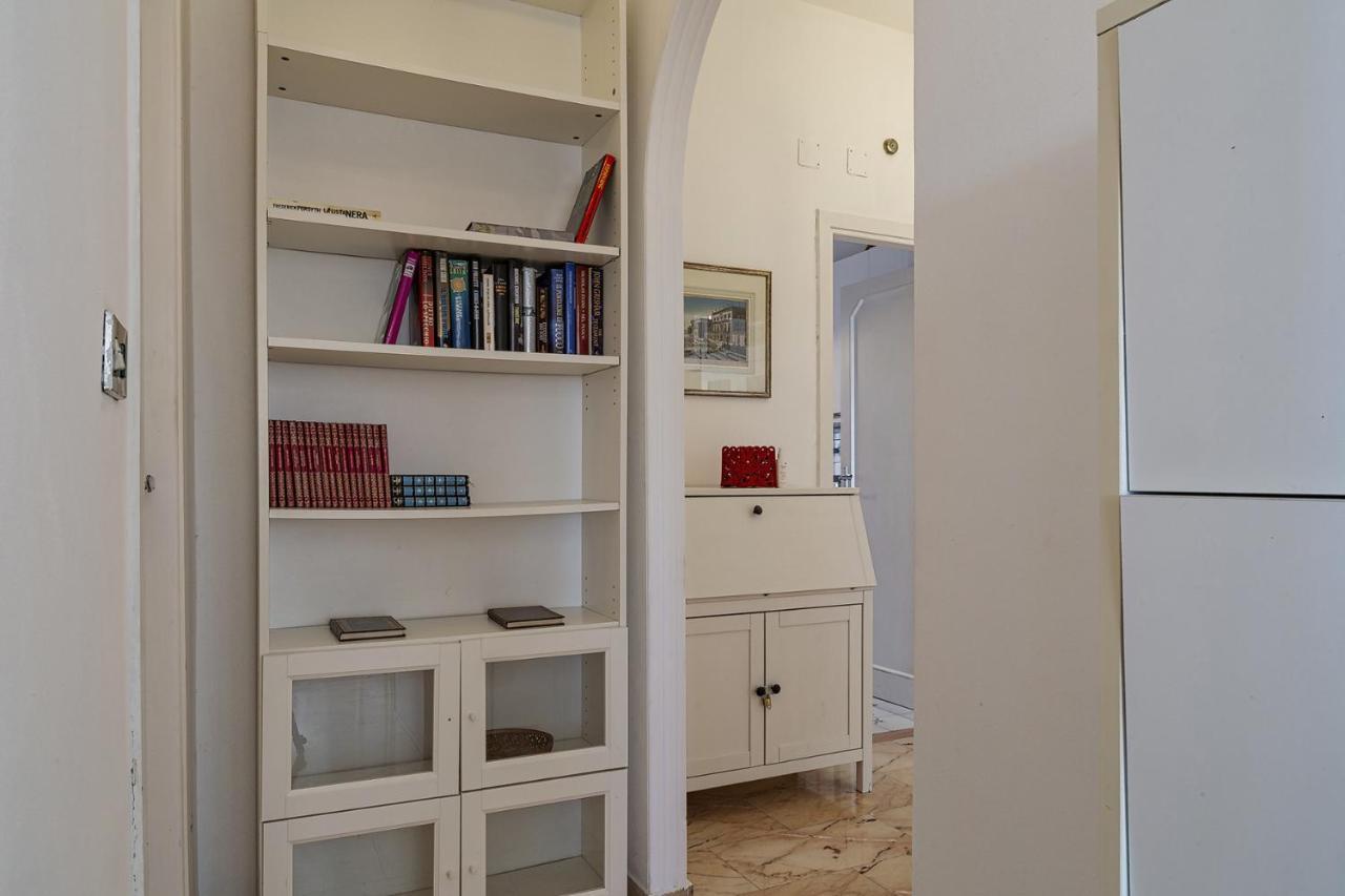 Homey Seaview Apartment By Wonderful Italy Генуа Екстериор снимка